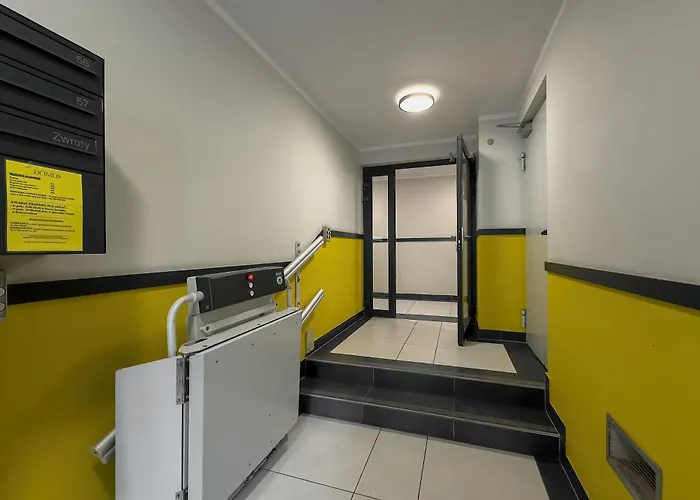 Charming With Balcony In Wroclaw's Nadodrze By Renters *