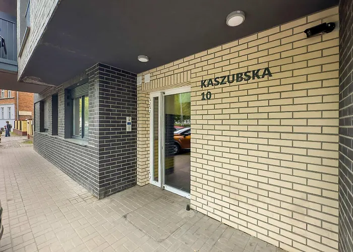 Charming With Balcony In Wroclaw's Nadodrze By Renters *