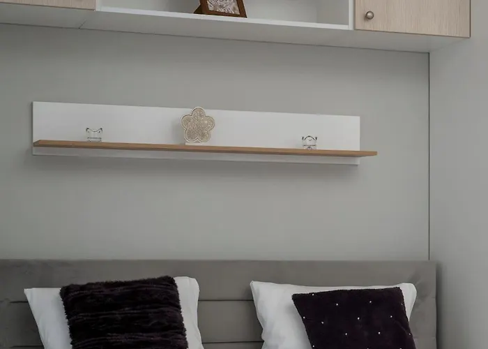 Charming With Balcony In Wroclaw's Nadodrze By Renters Διαμέρισμα *