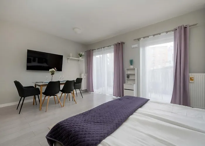 Διαμέρισμα Charming With Balcony In Wroclaw's Nadodrze By Renters *